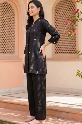 women ethnic motifs embroidered regular thread work kurta with palazzos