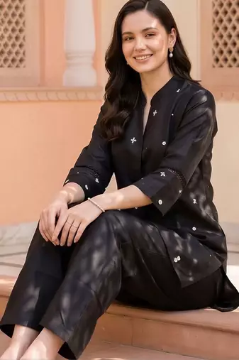 women ethnic motifs embroidered regular thread work kurta with palazzos
