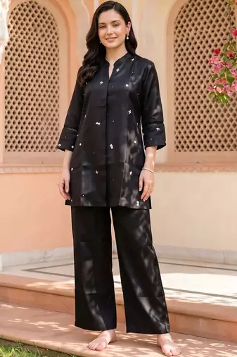 women ethnic motifs embroidered regular thread work kurta with palazzos