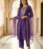 women ethnic motifs embroidered regular thread work kurta with trousers & with dupatta
