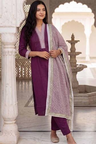 women regular cotton kurta with trousers & with dupatta