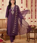 women ethnic motifs embroidered regular thread work kurta with trousers & with dupatta