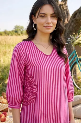 women printed regular cotton kurta with trousers