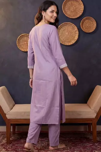 women ethnic motifs embroidered regular thread work kurta with trousers