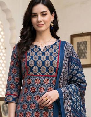women ethnic motifs printed regular cotton kurta with trousers & with dupatta 2