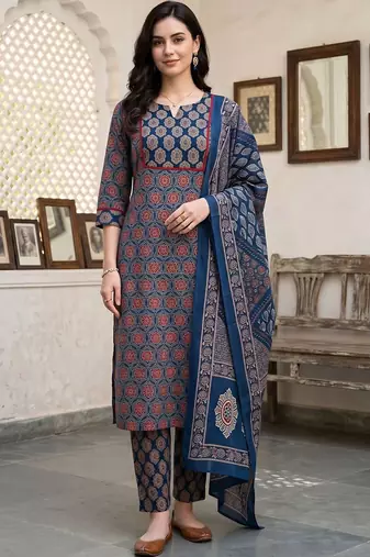 women ethnic motifs printed regular cotton kurta with trousers & with dupatta