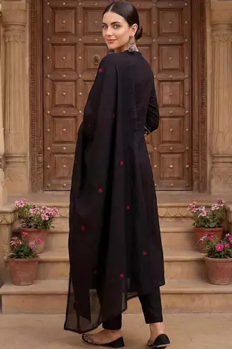 women ethnic motifs embroidered empire thread work cotton kurta with trousers & with dupatta