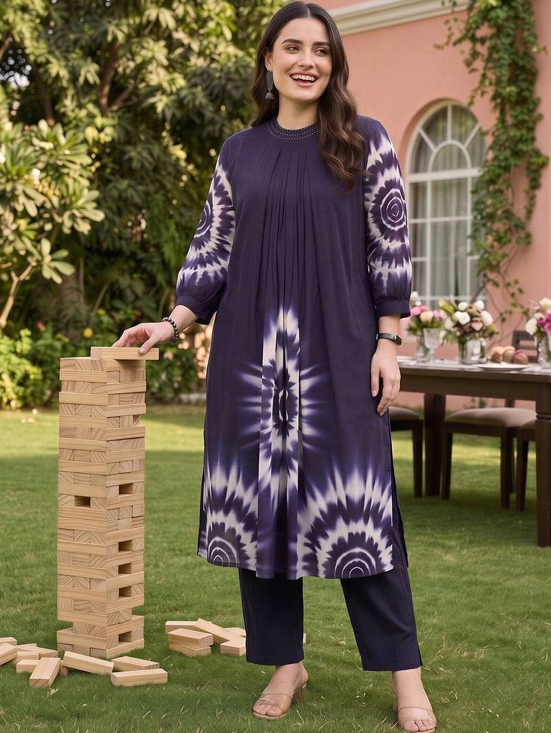 women dyed pleated cotton kurta with trousers