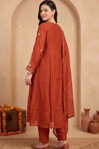 women ethnic motifs embroidered empire thread work kurta with trousers & with dupatta