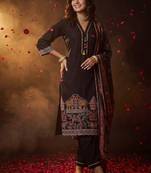 women ethnic motifs embroidered regular thread work kurta with trousers & with dupatta