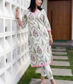 women floral printed regular cotton kurta with trousers