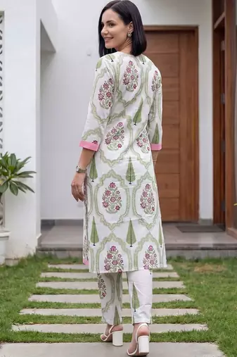 women floral printed regular cotton kurta with trousers