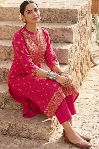 women ethnic motifs printed regular cotton kurta with trousers