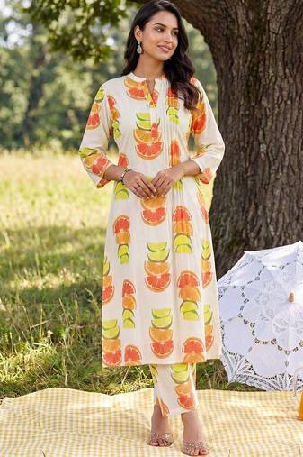women printed regular cotton kurta with trousers