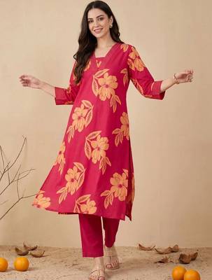 women floral printed regular cotton kurta with trousers 1