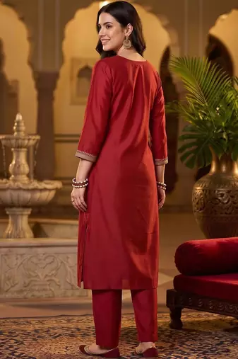 women ethnic motifs embroidered regular thread work liva kurta with trousers & with dupatta