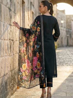 women ethnic motifs embroidered regular thread work cotton kurta with trousers & with dupatta 5