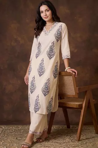 women ethnic motifs printed regular cotton kurta with palazzos