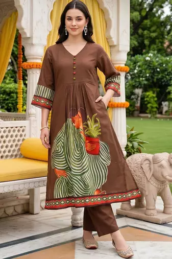 women ethnic motifs printed empire cotton kurta with trousers