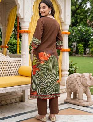women ethnic motifs printed empire cotton kurta with trousers 4