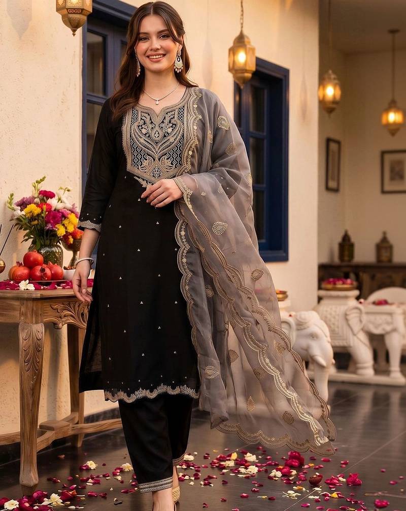 women ethnic motifs embroidered regular thread work kurta with trousers & with dupatta