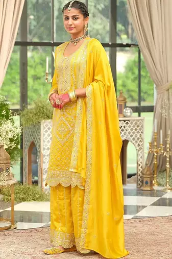 women ethnic motifs embroidered regular thread work kurta with palazzos & with dupatta