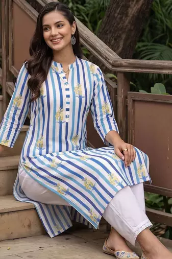 women printed regular cotton kurta with trousers