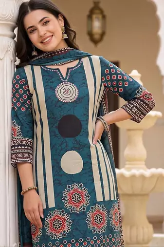 women ethnic motifs printed regular cotton kurta with trousers & with dupatta