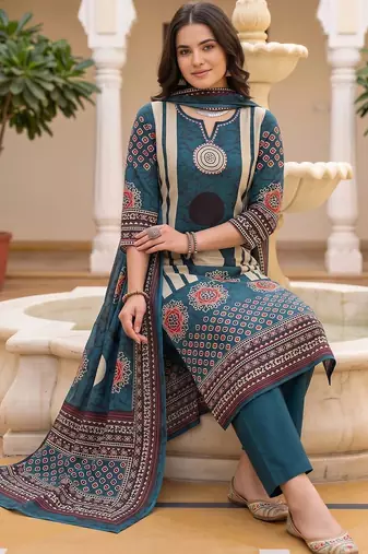 women ethnic motifs printed regular cotton kurta with trousers & with dupatta