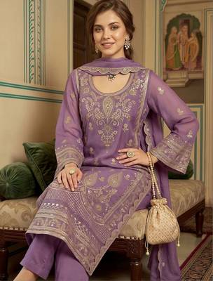 women ethnic motifs embroidered regular kurta with trousers & with dupatta 5