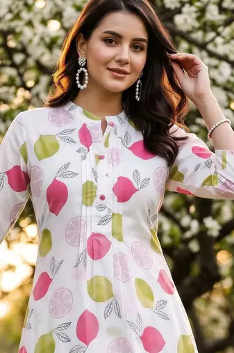 women printed regular cotton kurta with trousers