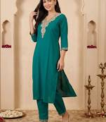 women ethnic motifs embroidered regular thread work kurta with trousers