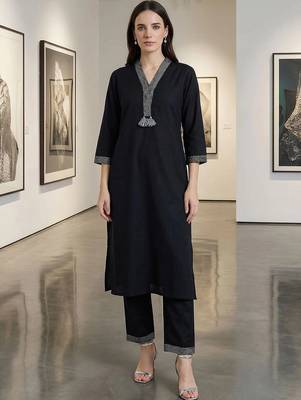 women regular kurta with trousers 5