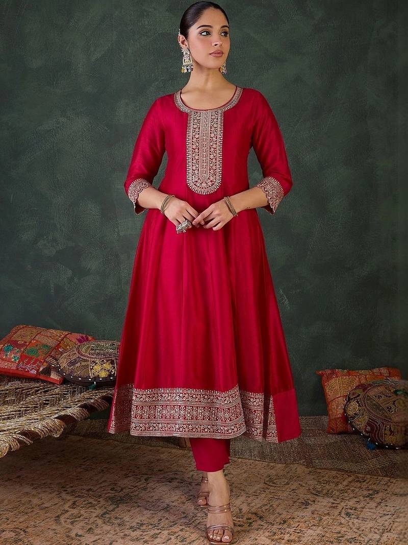 women ethnic motifs embroidered regular gotta patti kurta with trousers & with dupatta