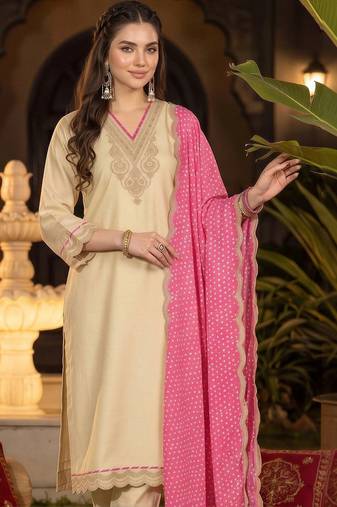 women ethnic motifs embroidered regular thread work kurta with trousers & with dupatta