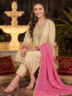 women ethnic motifs embroidered regular thread work kurta with trousers & with dupatta 5