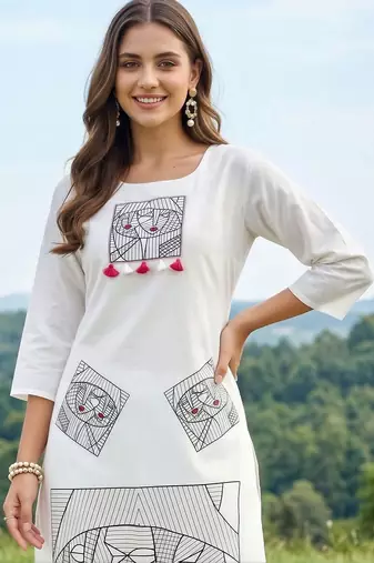 women printed regular cotton kurta with trousers