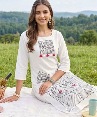 women printed regular cotton kurta with trousers 5