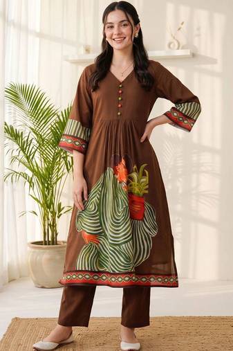 women ethnic motifs printed empire cotton kurta with trousers