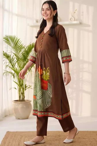 women ethnic motifs printed empire cotton kurta with trousers