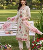 women floral embroidered regular thread work kurta with trousers with dupatta