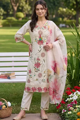 women floral embroidered regular thread work kurta with trousers with dupatta