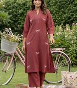women ethnic motifs embroidered regular thread work cotton kurta with trousers