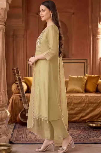 women ethnic motifs embroidered regular thread work kurta with trousers & with dupatta