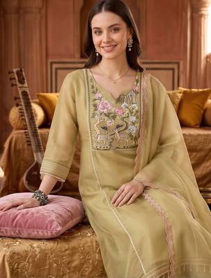 women ethnic motifs embroidered regular thread work kurta with trousers & with dupatta 5