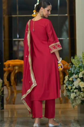 women ethnic motifs embroidered regular kurta with trousers & with dupatta