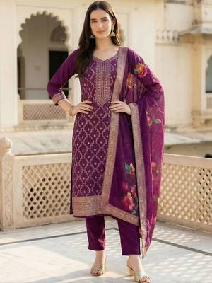 women ethnic motifs regular kurta with trousers & with dupatta 1