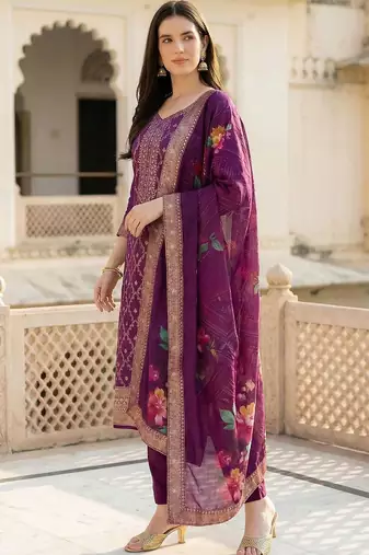 women ethnic motifs regular kurta with trousers & with dupatta