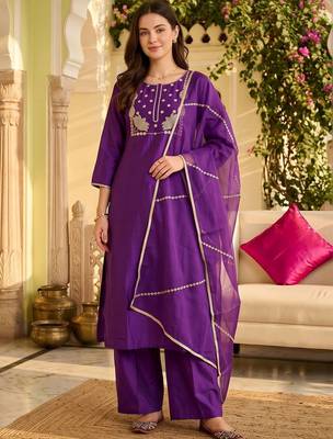women ethnic motifs embroidered regular thread work liva kurta with palazzos & with dupatta 6