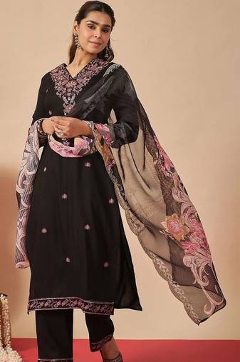 women ethnic motifs embroidered regular thread work kurta with trousers & with dupatta